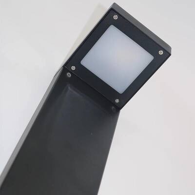 Modern Simple Design  Waterproof IP65 Aluminum Body Outdoor LED Lawn Lights with Remote Control for Park District Lamp Lighting