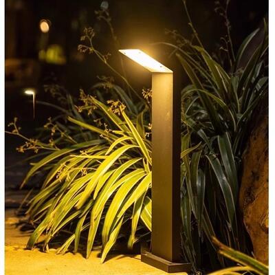 Modern Simple Design  Waterproof IP65 Aluminum Body Outdoor LED Lawn Lights with Remote Control for Park District Lamp Lighting